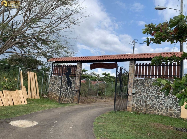 Casa Mate Horse Farm in Lagunillas. Property For Sale, Real Estate