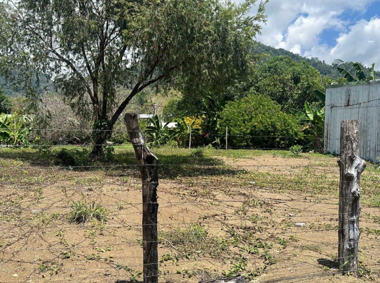 240m2 Lot Minutes from Downtown Jaco. Property For Sale, Real Estate