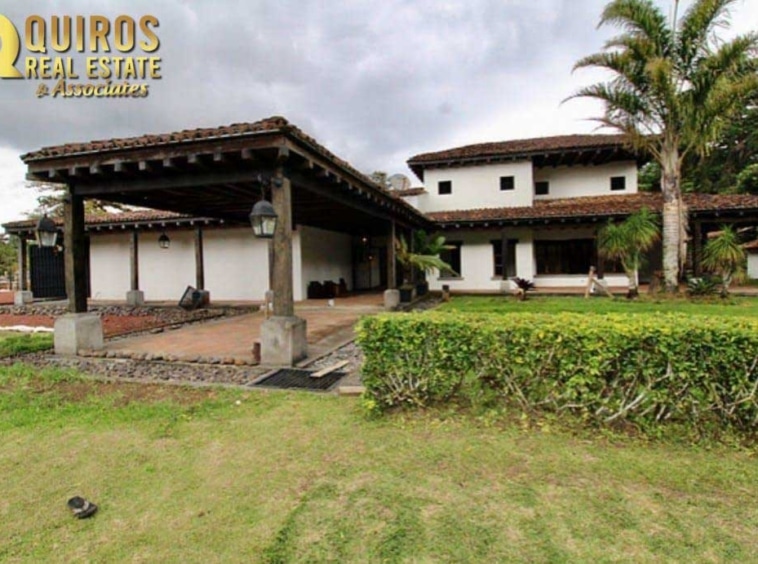 4 Suite Mansion in San Isidro Heredia. Property For Sale, Real Estate