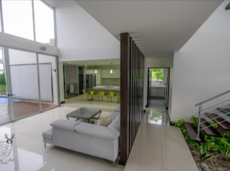 Luxury Home near Lincoln School, Heredia. Property For Sale, Real Estate